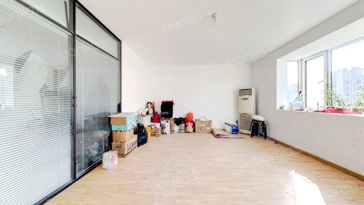 德天泮河小镇二手房实景图