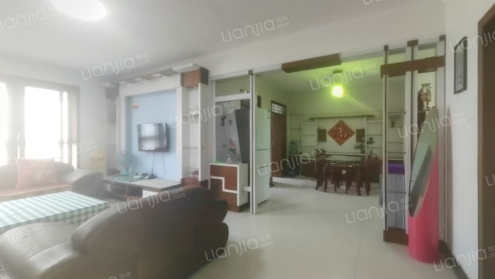 万达花园二手房实景图