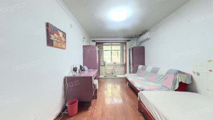 西航中心第2小区二手房实景图