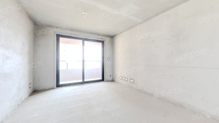 金鹏学府二手房实景图