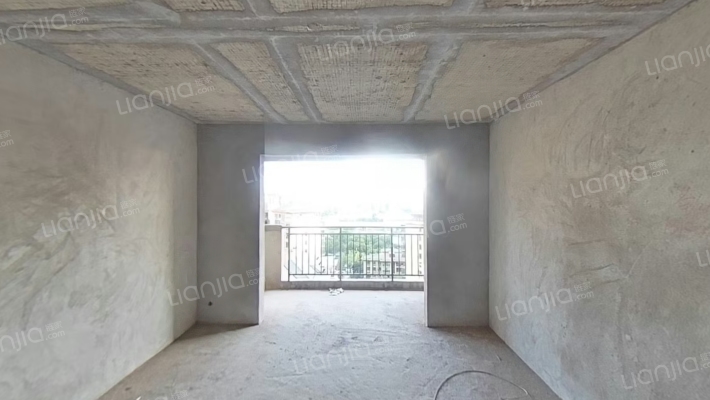 锦冠花园二手房实景图