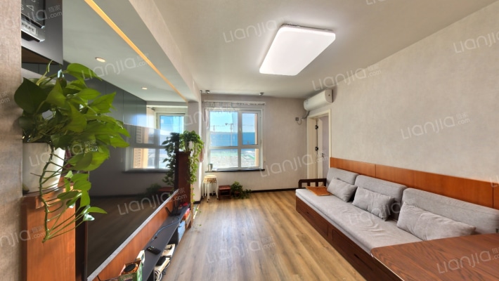 雅阳家园二手房实景图