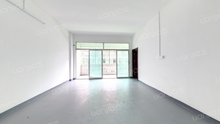 中人集团宿舍二手房实景图