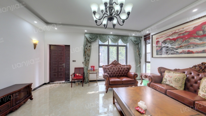 维多利亚D区二手房实景图