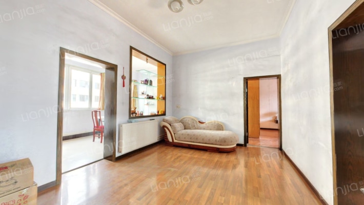 政法路6号二手房实景图