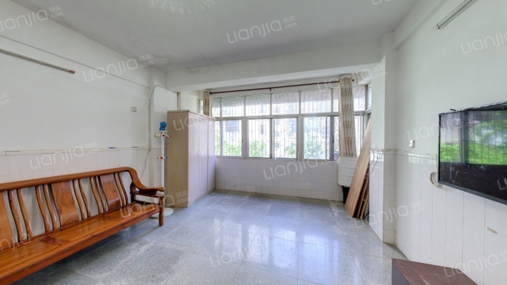 海口特警支队宿舍二手房实景图