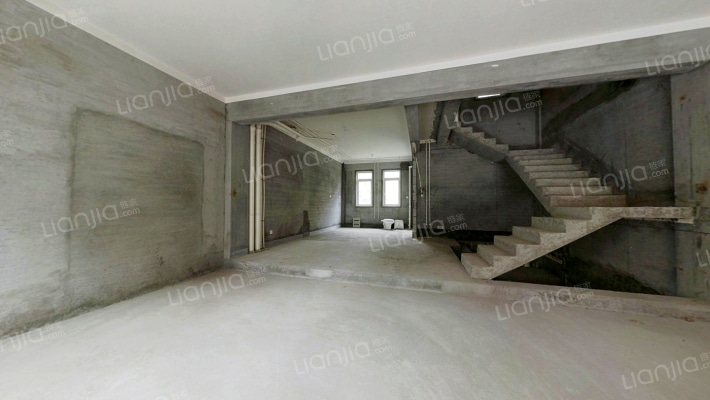 九城御两湖二手房实景图