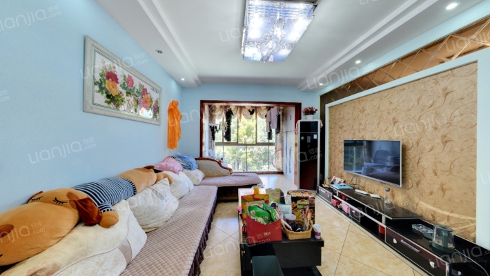 泰吉滨江二手房实景图