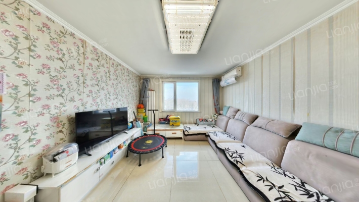 悦君家园二手房实景图