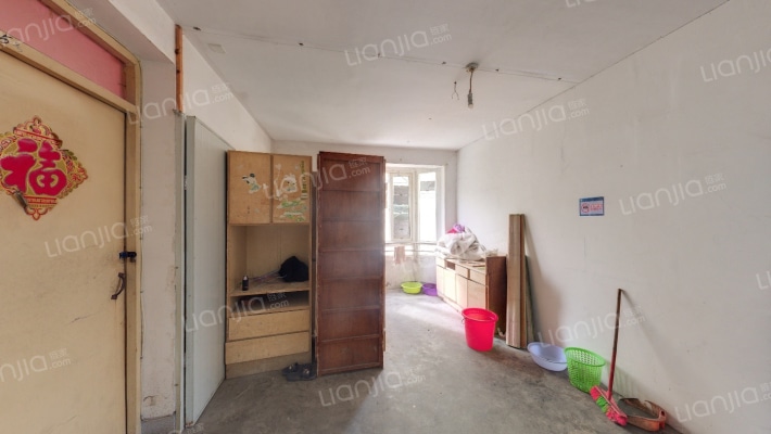 春江佳苑南区二手房实景图