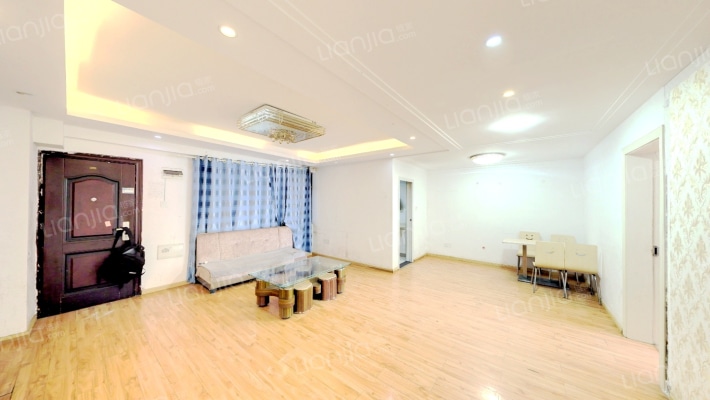 房地产大厦二手房实景图