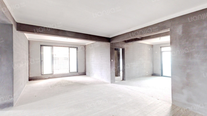 中地·镜水湾二手房实景图