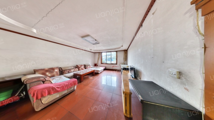 新泰西路一巷41号二手房实景图