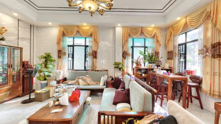 新堤一路二手房实景图