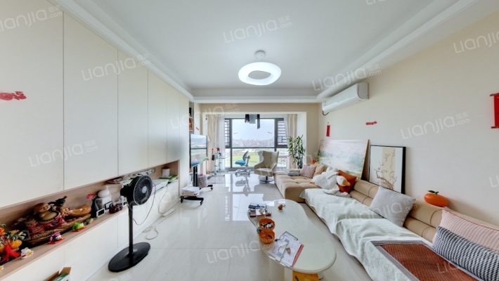 雅瑶绿洲二手房实景图