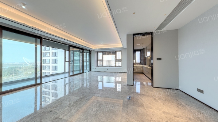 万科翡翠滨江二手房实景图