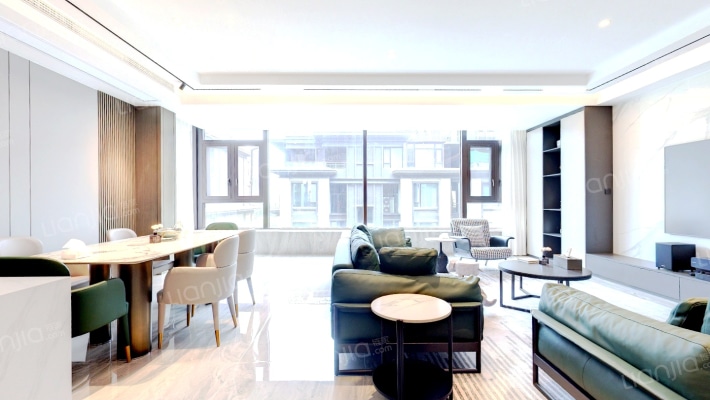 宸光和悦三期二手房实景图