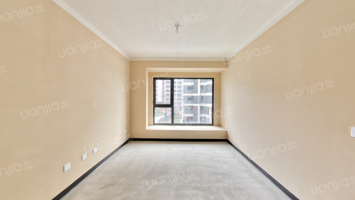 中海凌云源境二手房实景图