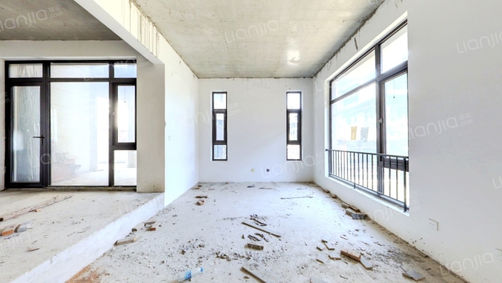 温泉新都孔雀城喜园福园沁园二手房实景图