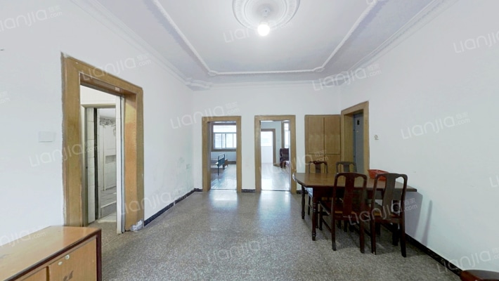 信江中路138号二手房实景图