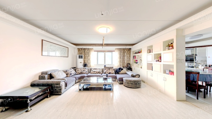 深港大厦二手房实景图