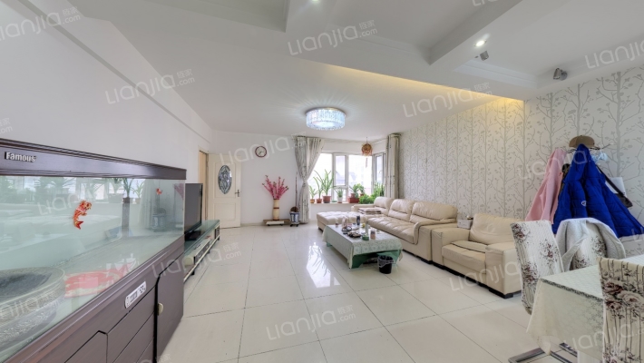 天茂城中央B区二手房实景图