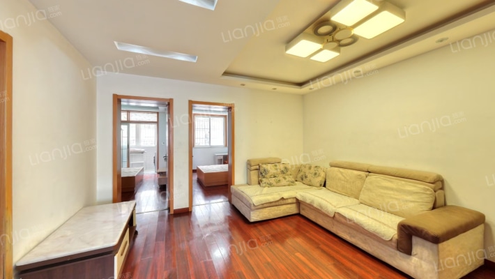 东泰雅园二手房实景图