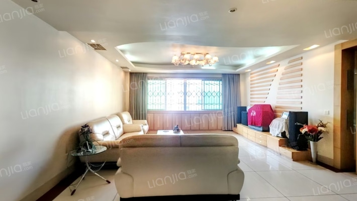 湖光中街二手房实景图