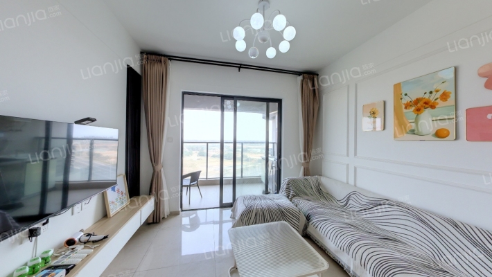 阳光城·悦江海二手房实景图