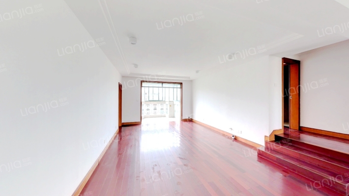 西班牙名园二手房实景图