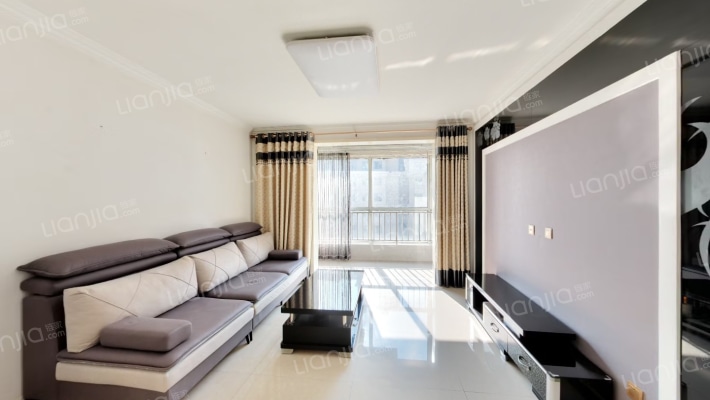 上都名苑二手房实景图