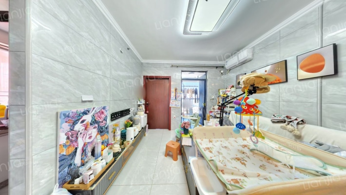 观山瑞苑二手房实景图