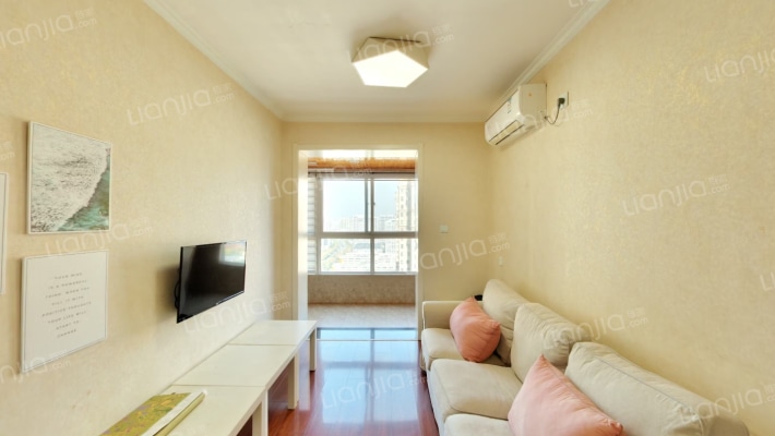 国宾中央区二手房实景图