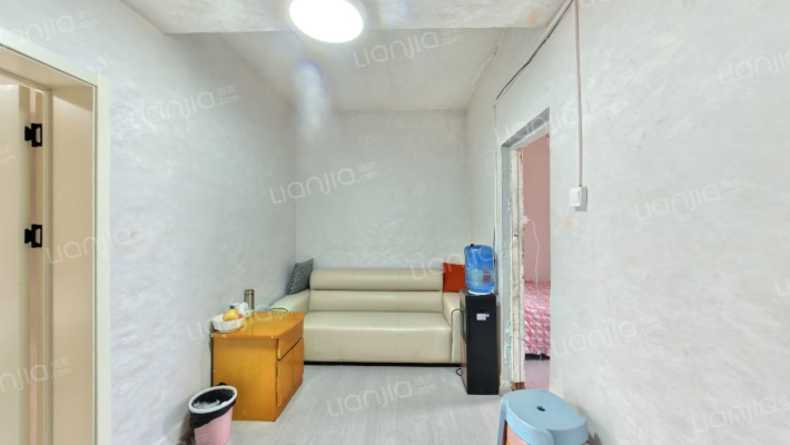 食品公司宿舍楼二手房实景图