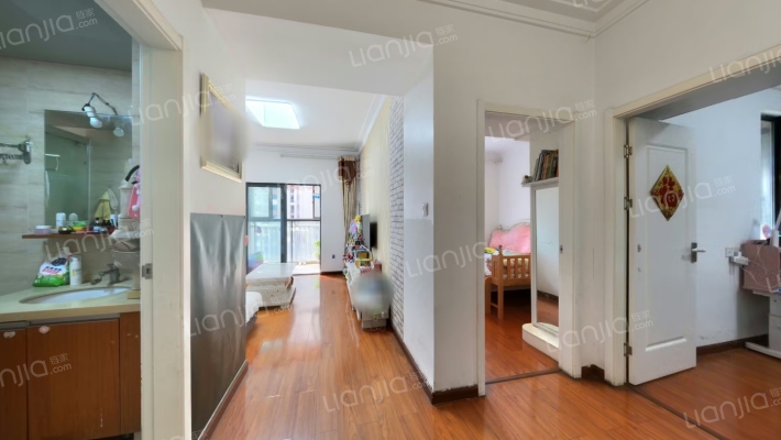 平安光谷春天二手房实景图