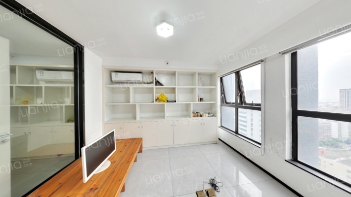 三鑫财富中心二手房实景图