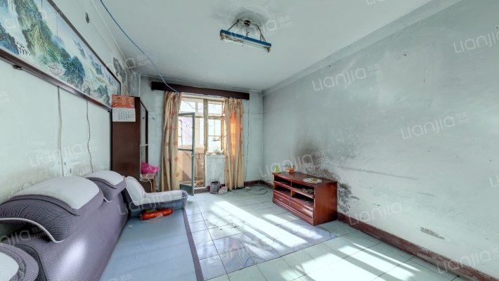 机场路南里二手房实景图