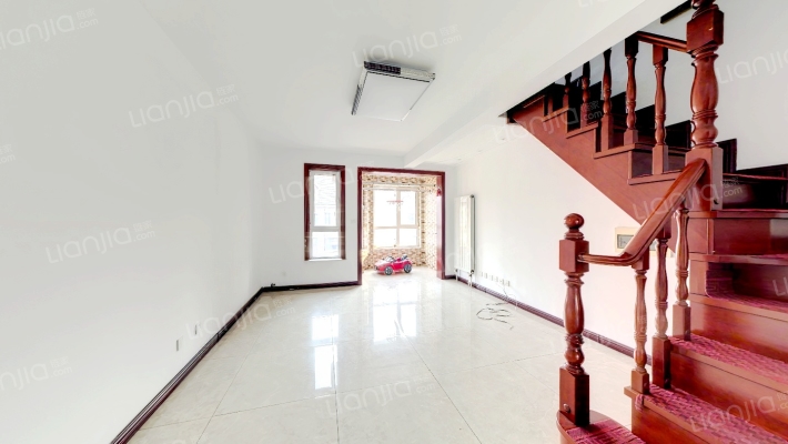 英伦世家二手房实景图