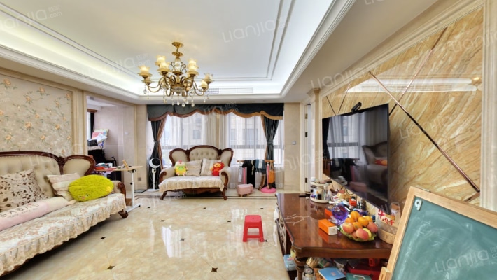 景隆佳苑二手房实景图