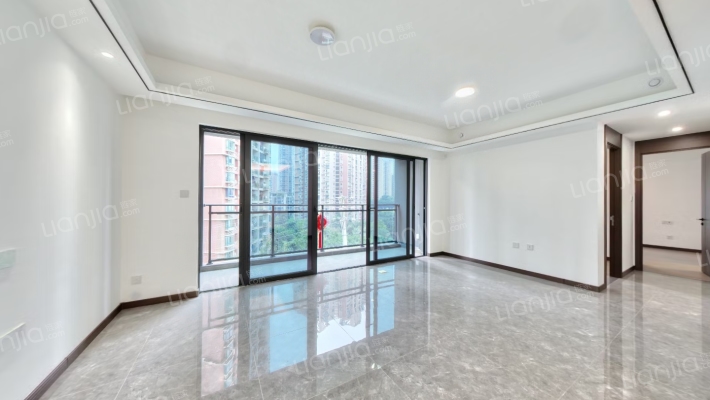 万科清水甲第致远二手房实景图