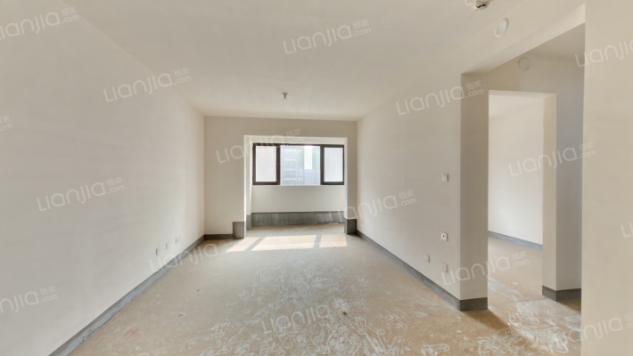 中建大学里二手房实景图