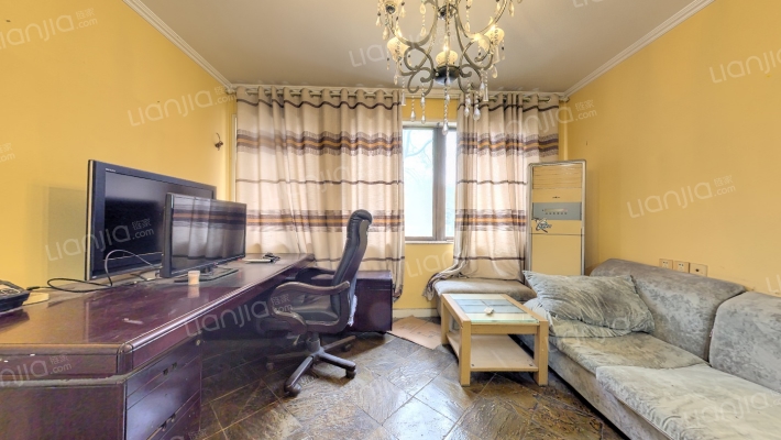 馨泰花苑二手房实景图