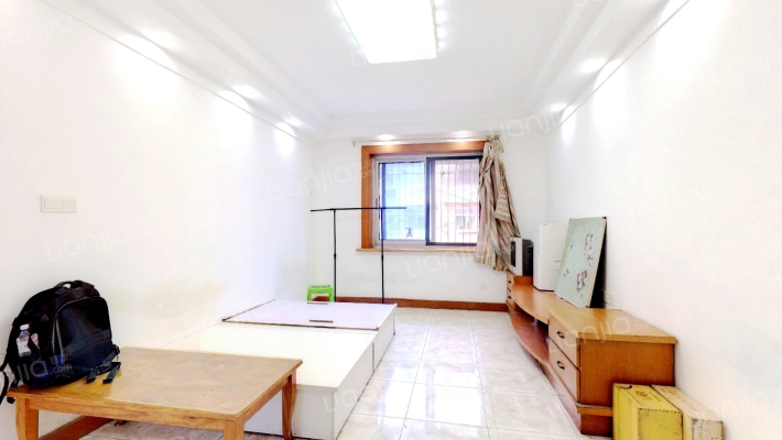 港信小区二手房实景图