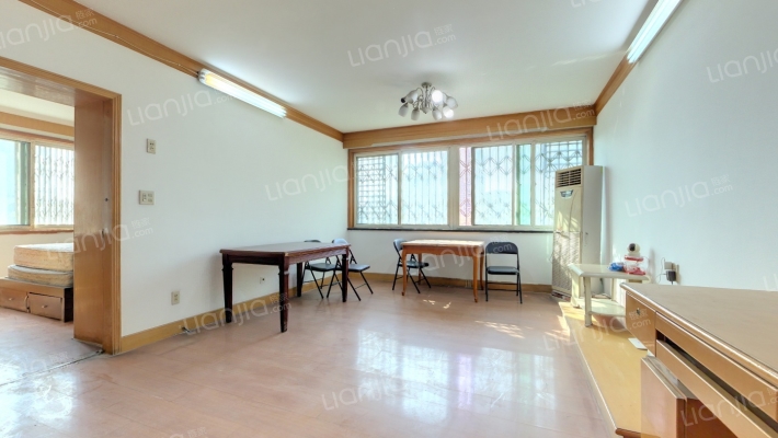 机神公寓二手房实景图