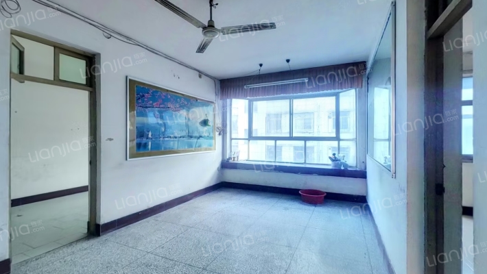 运输公司一分公司家属院二手房实景图