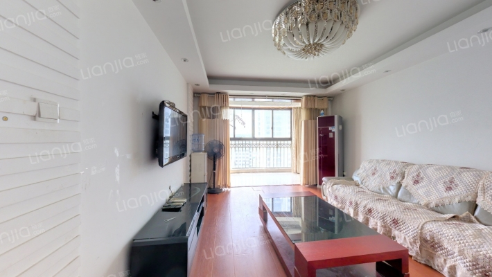 高迪晶城二手房实景图