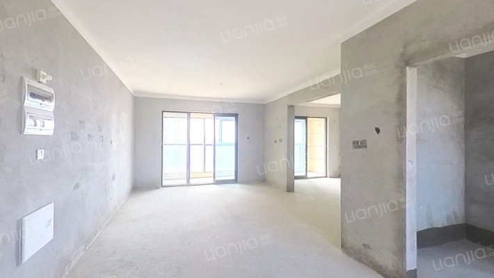 翡翠公馆二手房实景图