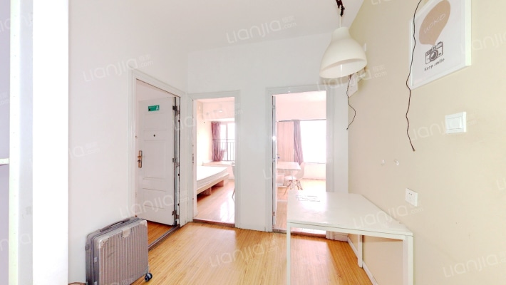 蓝光金悦天娇二手房实景图