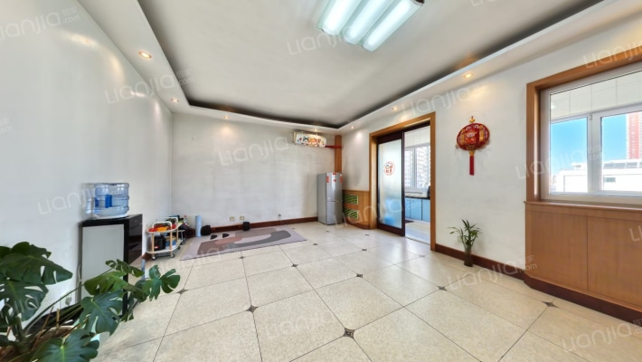 纪检委小区二手房实景图