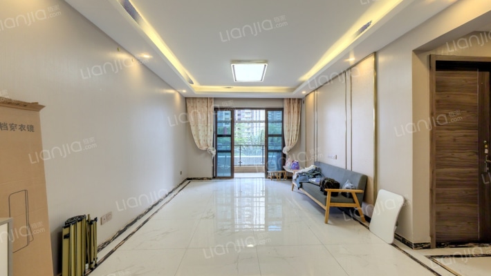 深荟城一期二手房实景图